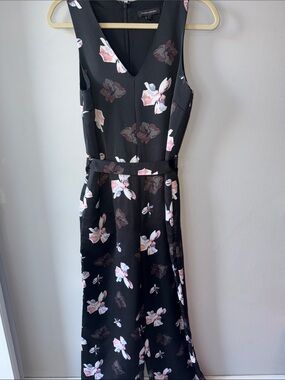 Banana Republic Jumpsuit with Floral Print and belt